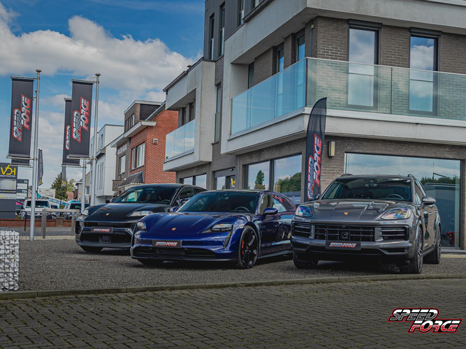 dealer showroom